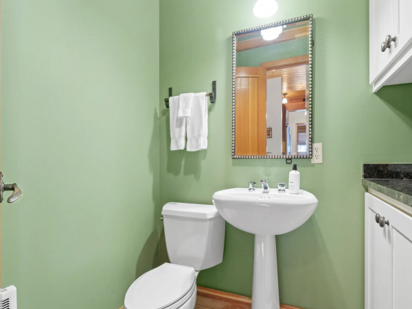 Spacious Five Bedroom Vacation Rental in Teton Village